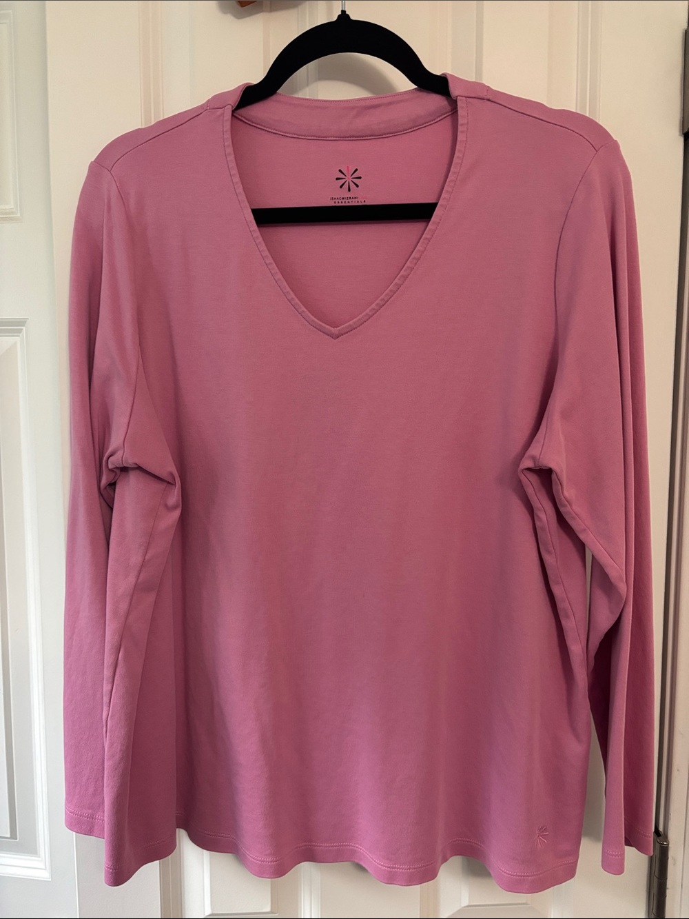 Isaac Mizrahi Long-Sleeve V-Neck Tee in Dusty Rose